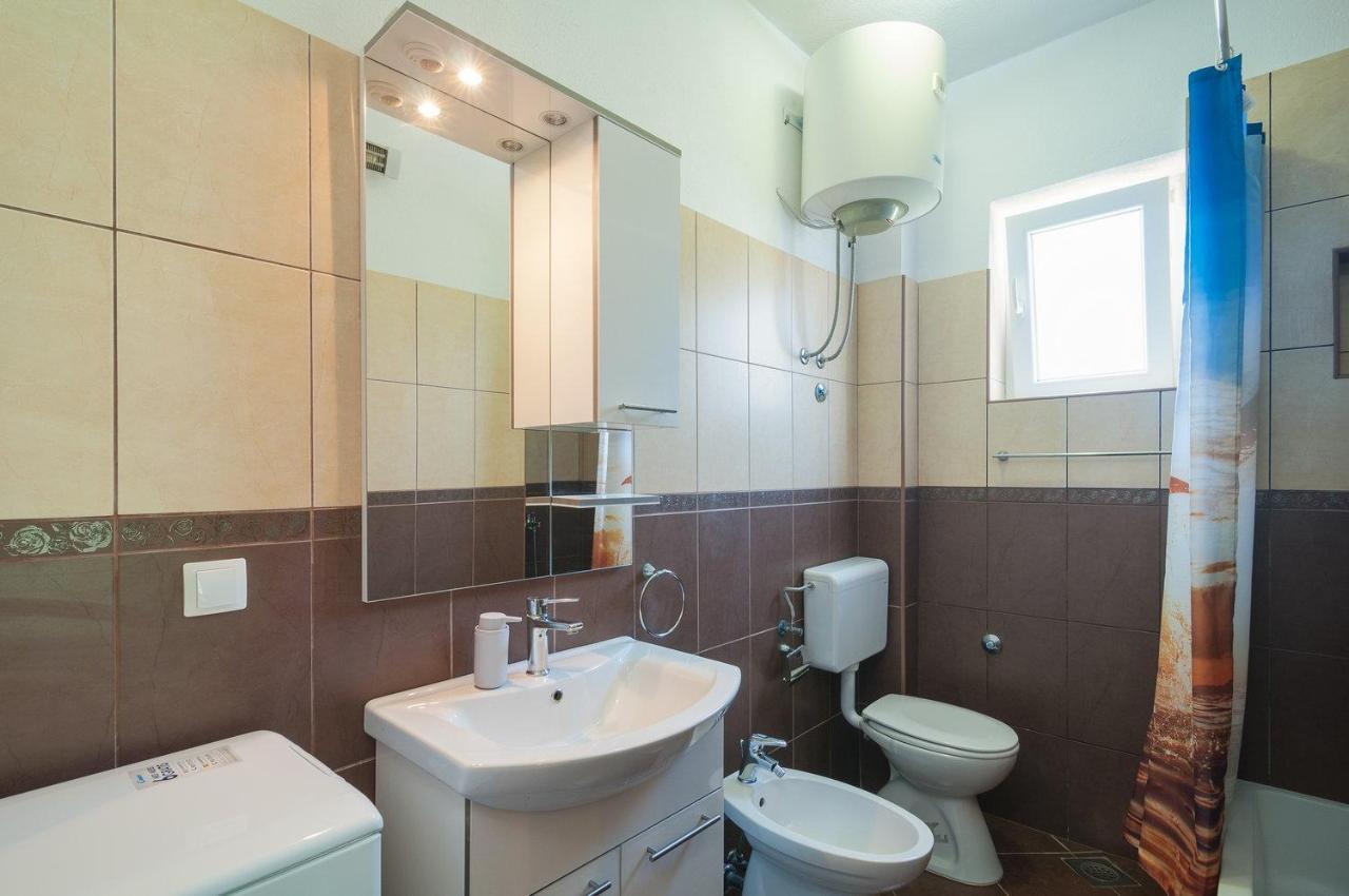 Apartman Neven Podgora Εξωτερικό φωτογραφία